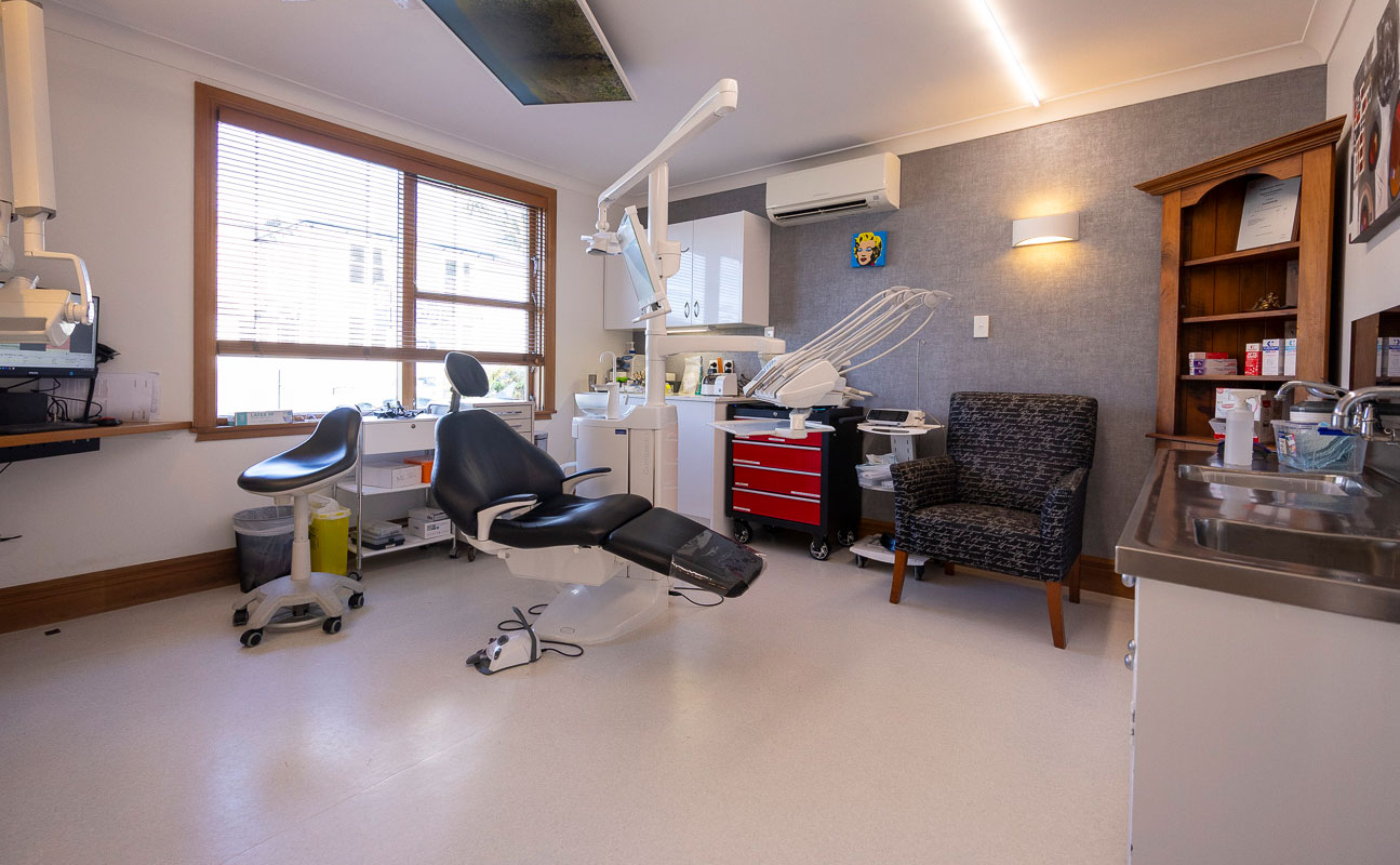 Thorndon Dental room